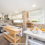 Beach Inn Apartment